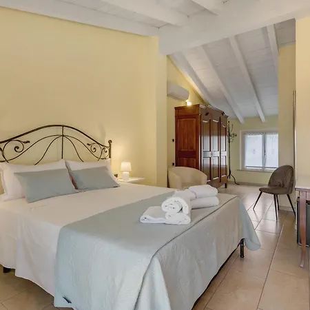 Residenza Venezia Ame 別荘 ペスキエーラ・デル・ガルダ
