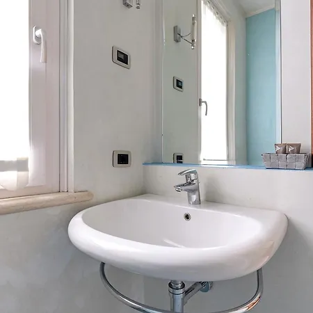 Residenza Venezia Ame Feriehus Peschiera del Garda